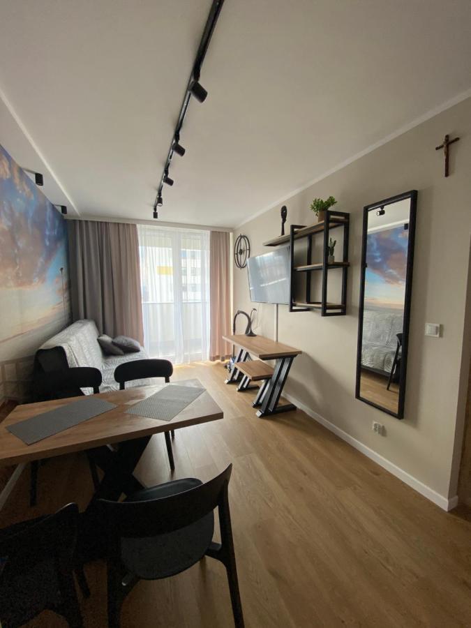 Apartamenty Magia Z Bezplatnym Parkingiem I Klimatyzacja Rzeszow Bagian luar foto